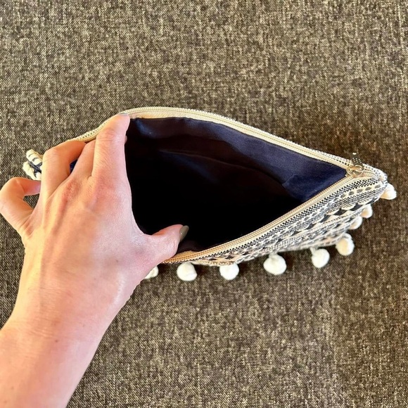 Greek Woven Clutch/Wristlet - Picture 3 of 5